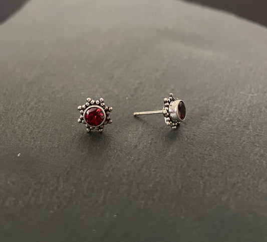Garnet and Silver Stud Earrings image 1