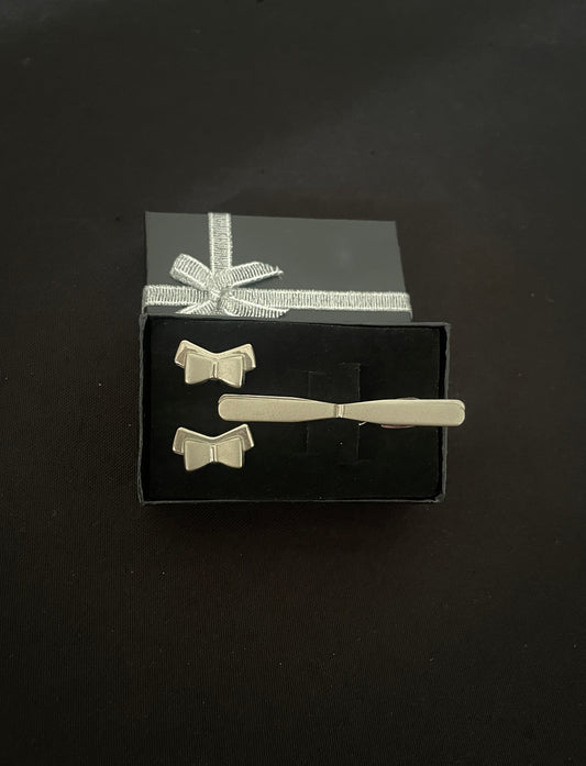 Silver Coloured Cufflink and Tie Pin Set image 1