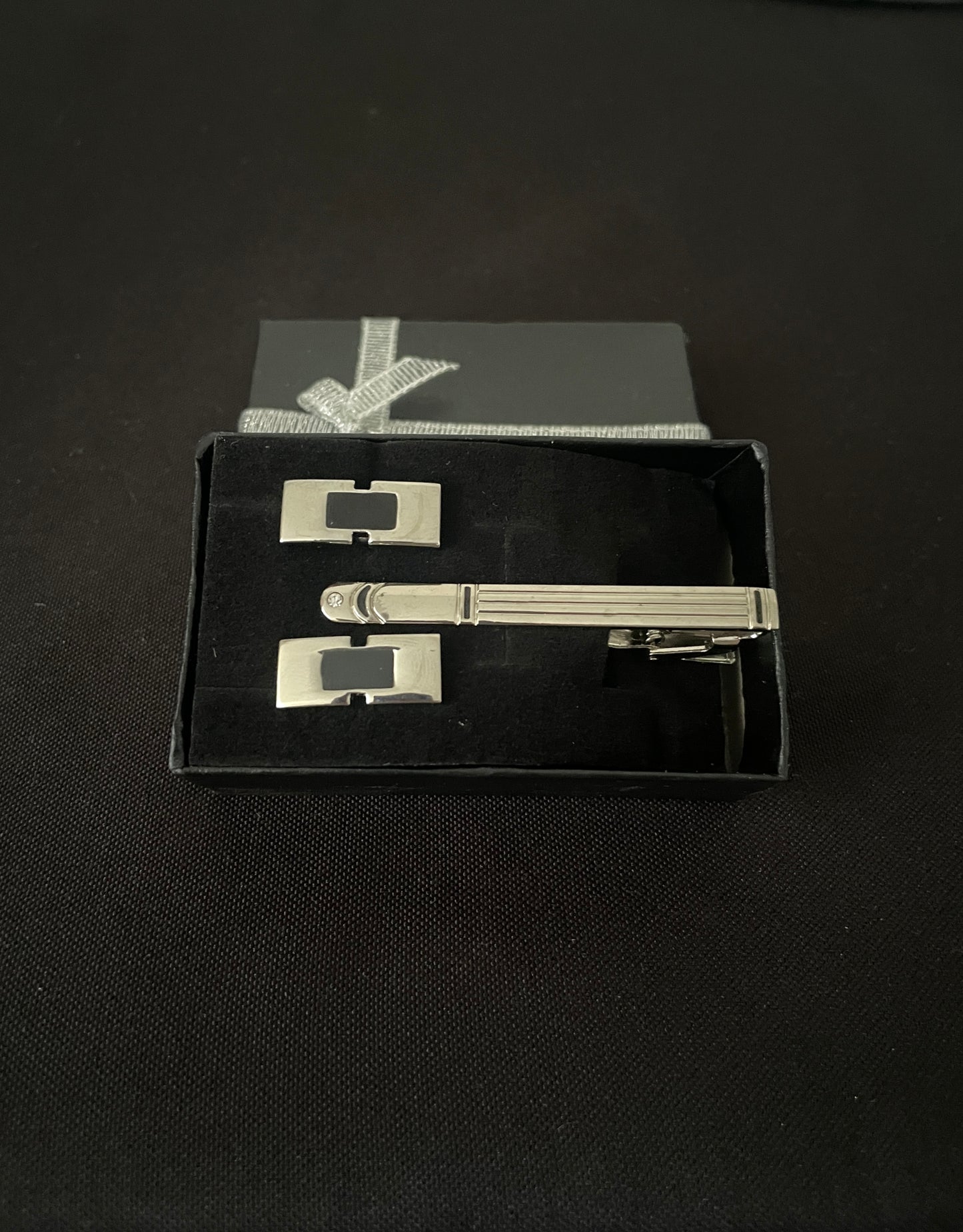 Silver Coloured Cufflink and Tie Pin Set image 1