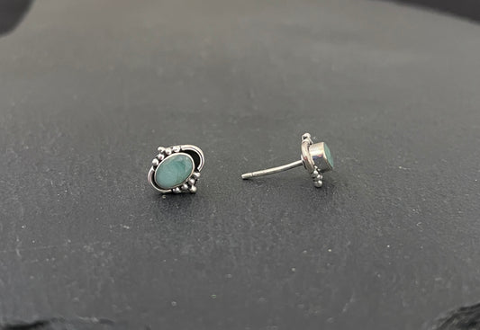 Emerald Oval Stud Earrings image 1