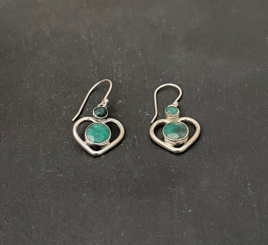 Emerald Heart Earrings image 1