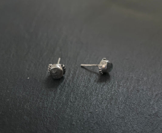 Labradorite Stud Earrings image 1