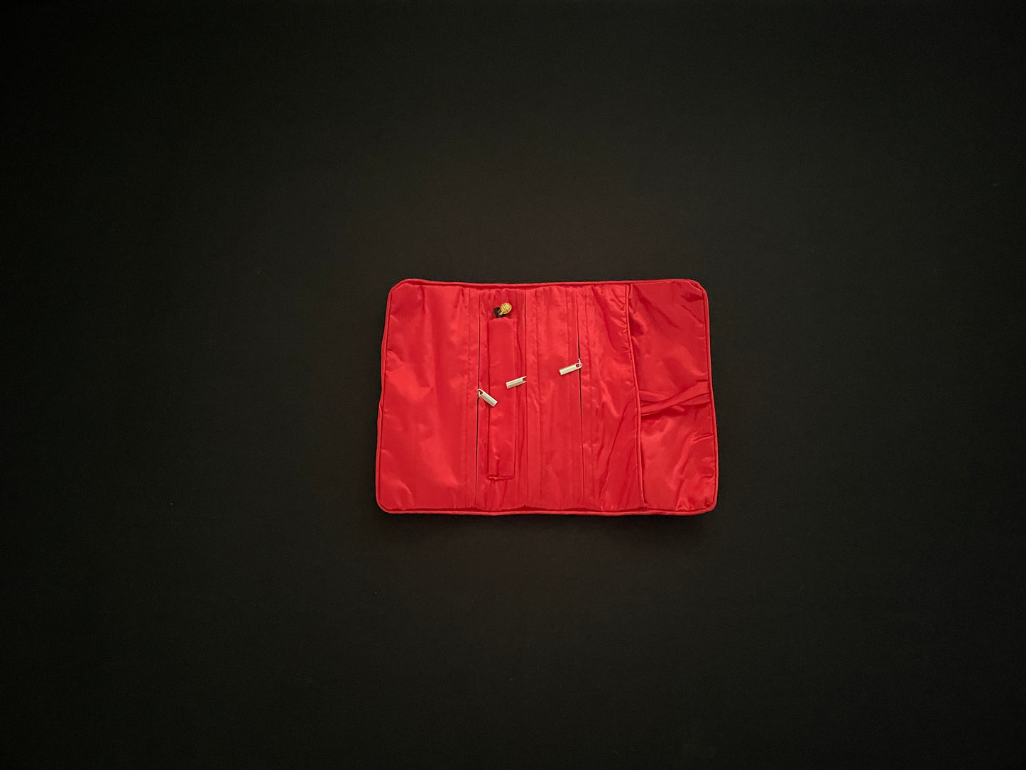 Red Jewellery Wrap image 3