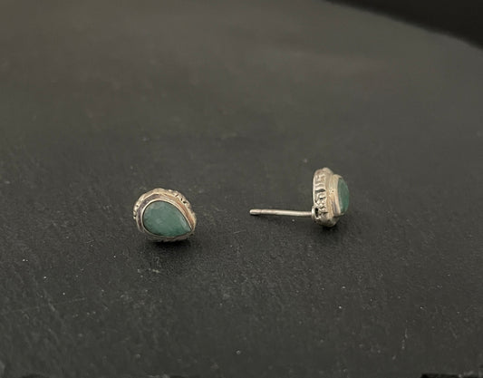 Emerald Stud Earrings image 1