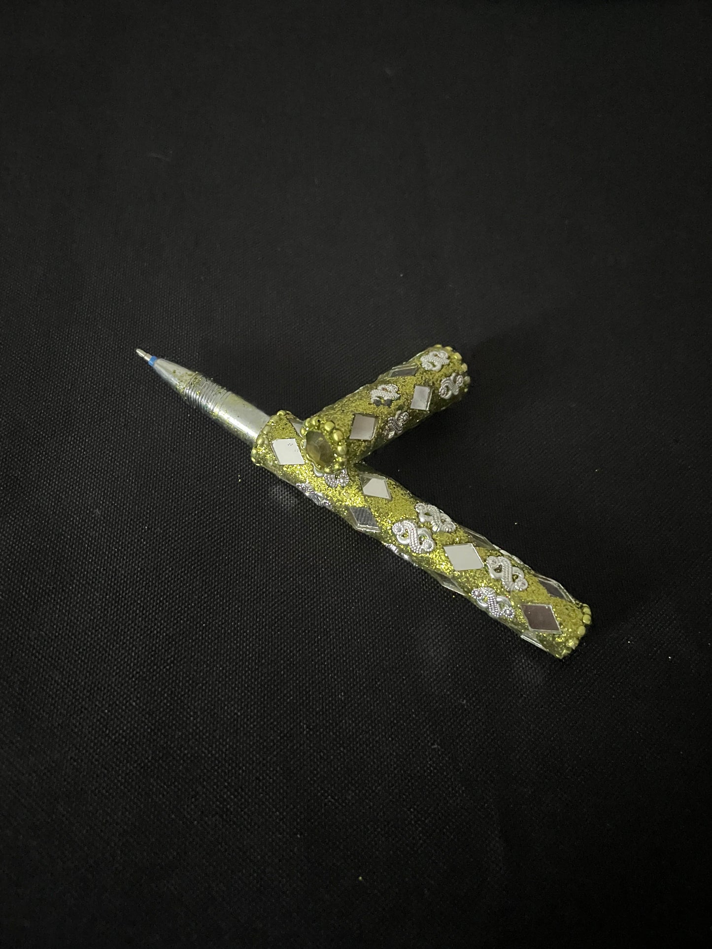 Green Glitter Pen image 1