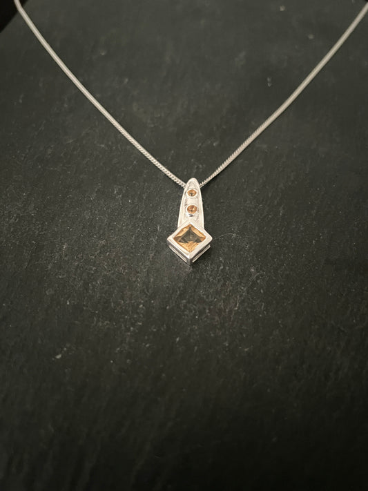 Citrine Kite Pendant image 1