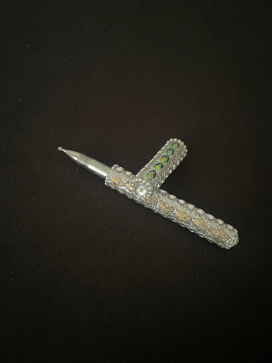 Silver Glitter Pen image 1