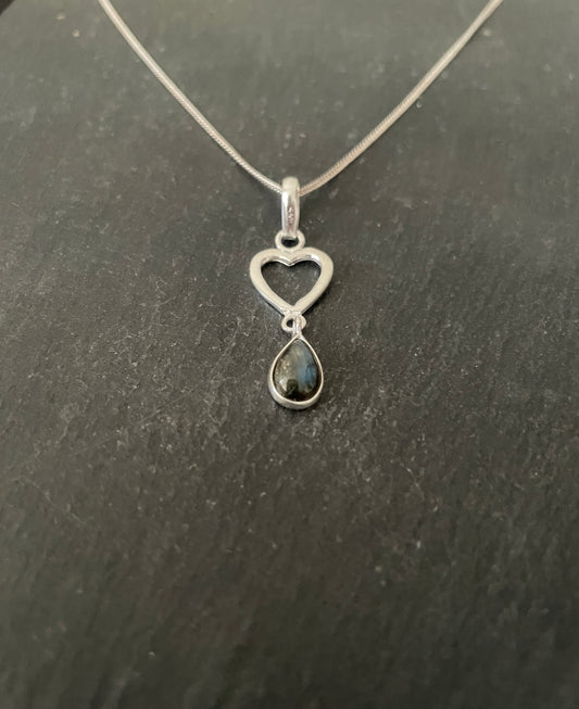 Labradorite Oval Pendant