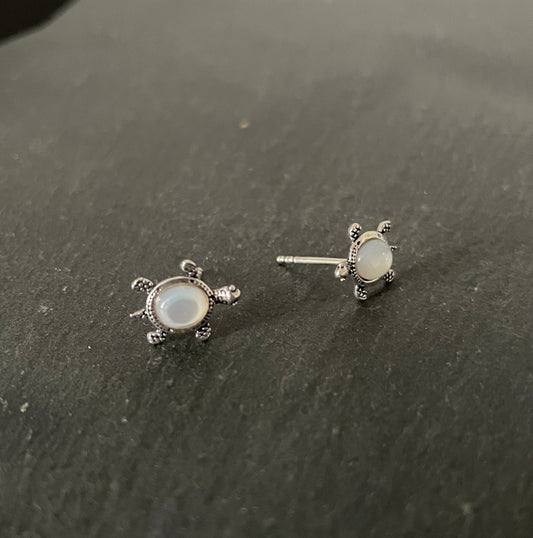Mother of Pearl Turtle Stud Earrings