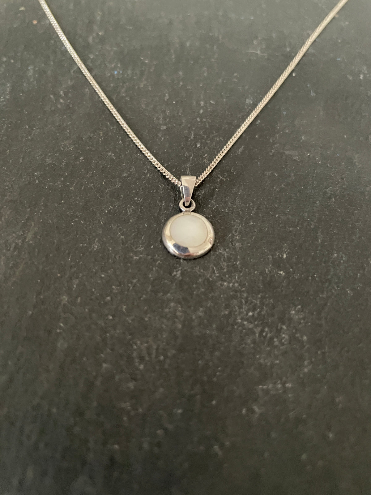 Round Mother of Pearl Pendant