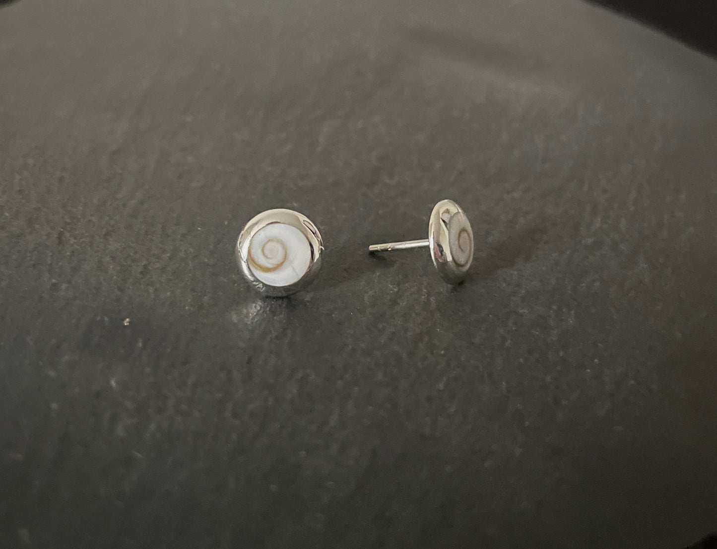 Shiva Shell Round Stud Earrings image 1