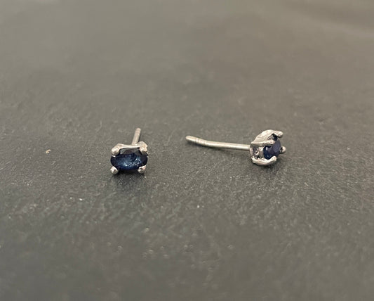 Small Oval Sapphire Studs image 1