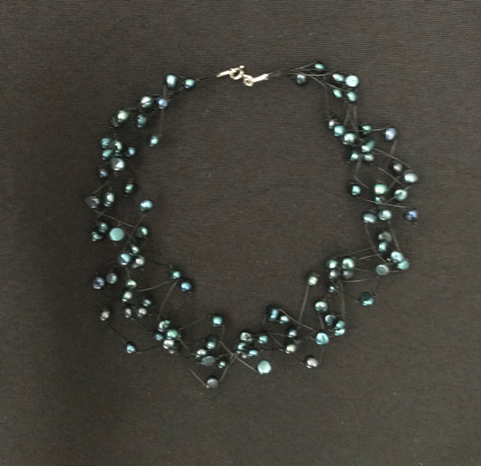 Pearl Necklace image 1