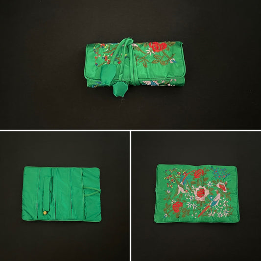 Green Flower Jewellery Wrap image 0