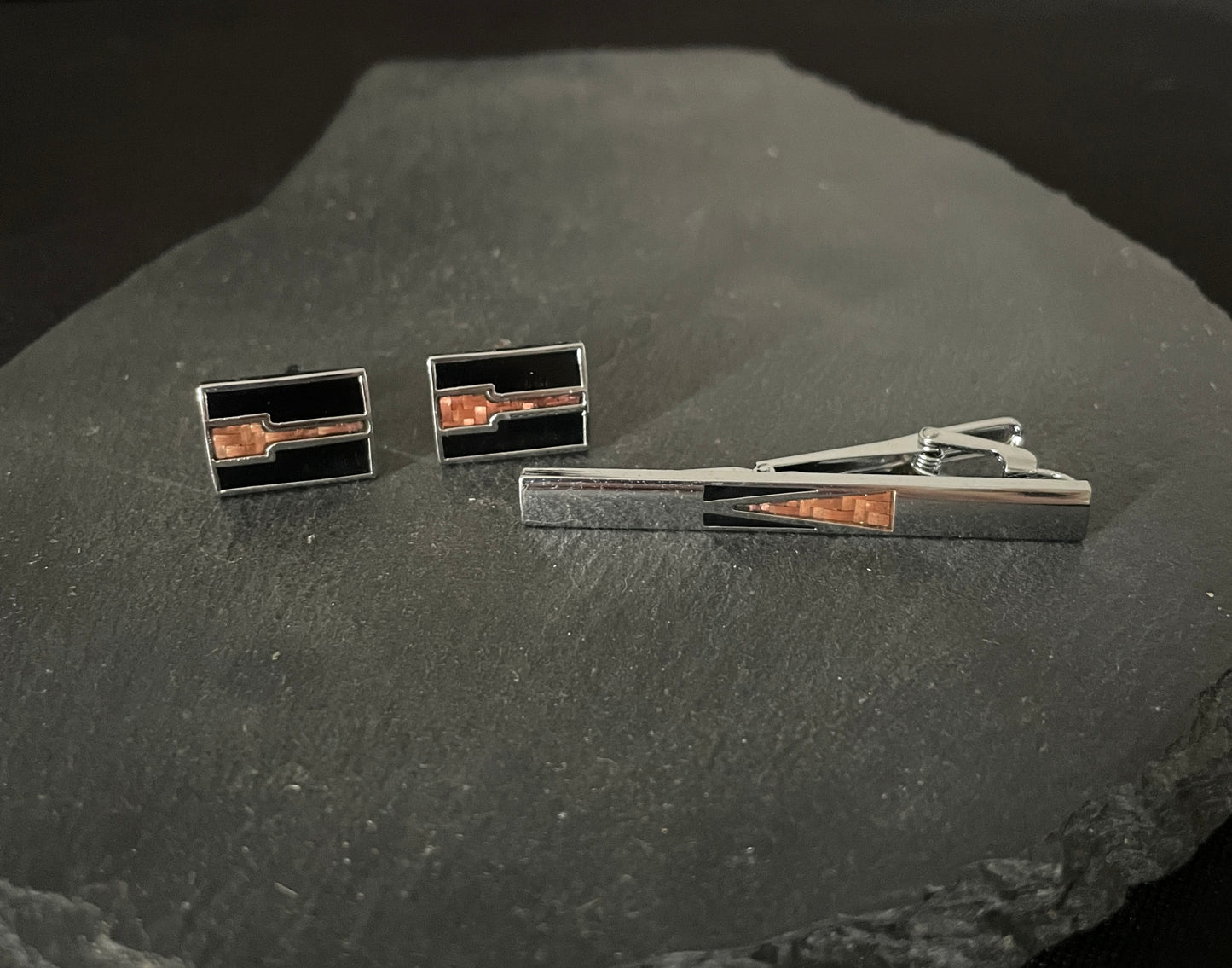 Silver Coloured Cufflink and Tie Pin Set image 0
