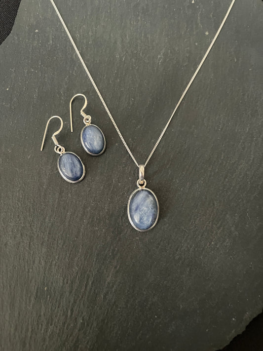 Kyanite Oval Set image 0