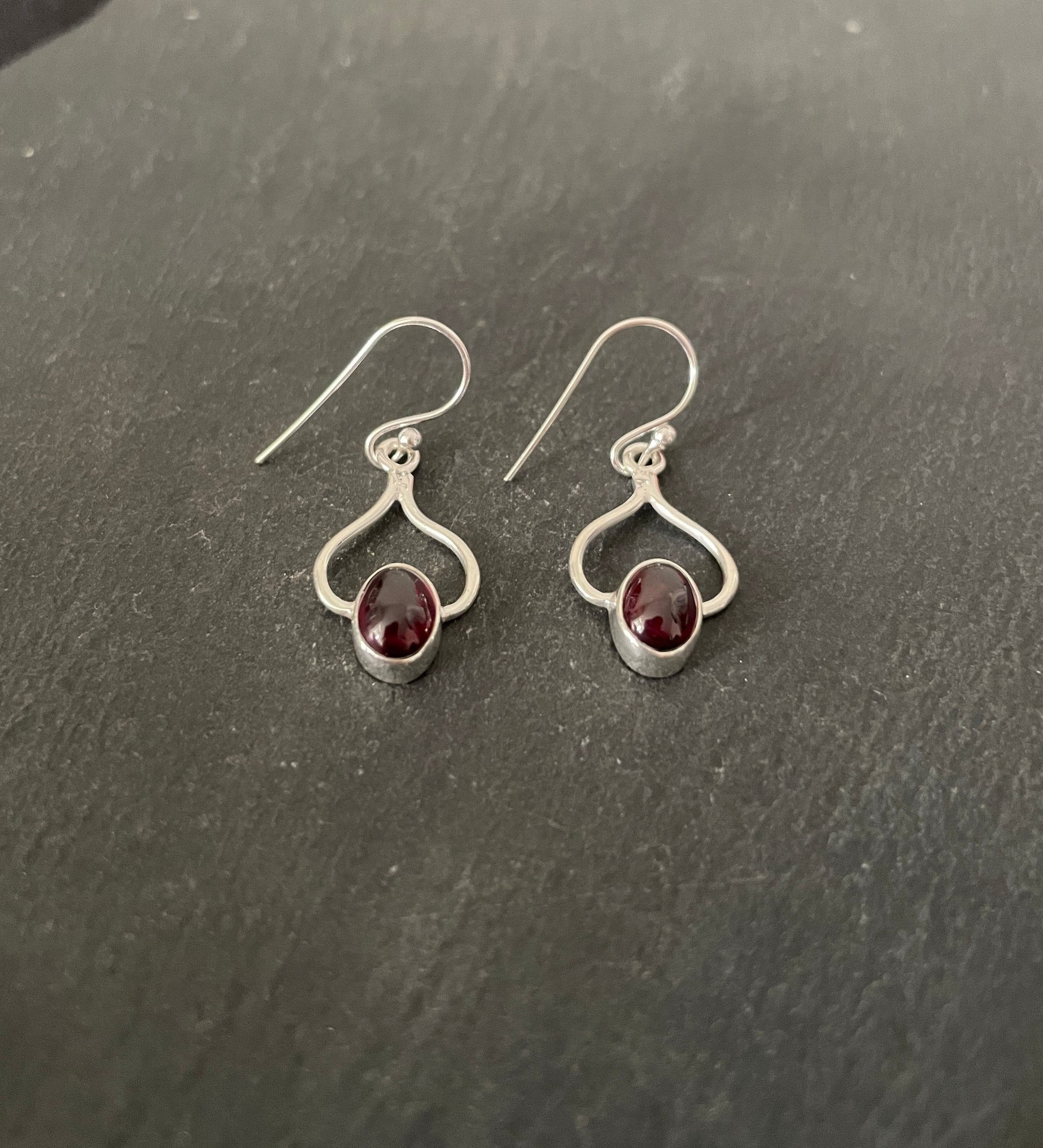 Garnet and Silver Earrings image 1