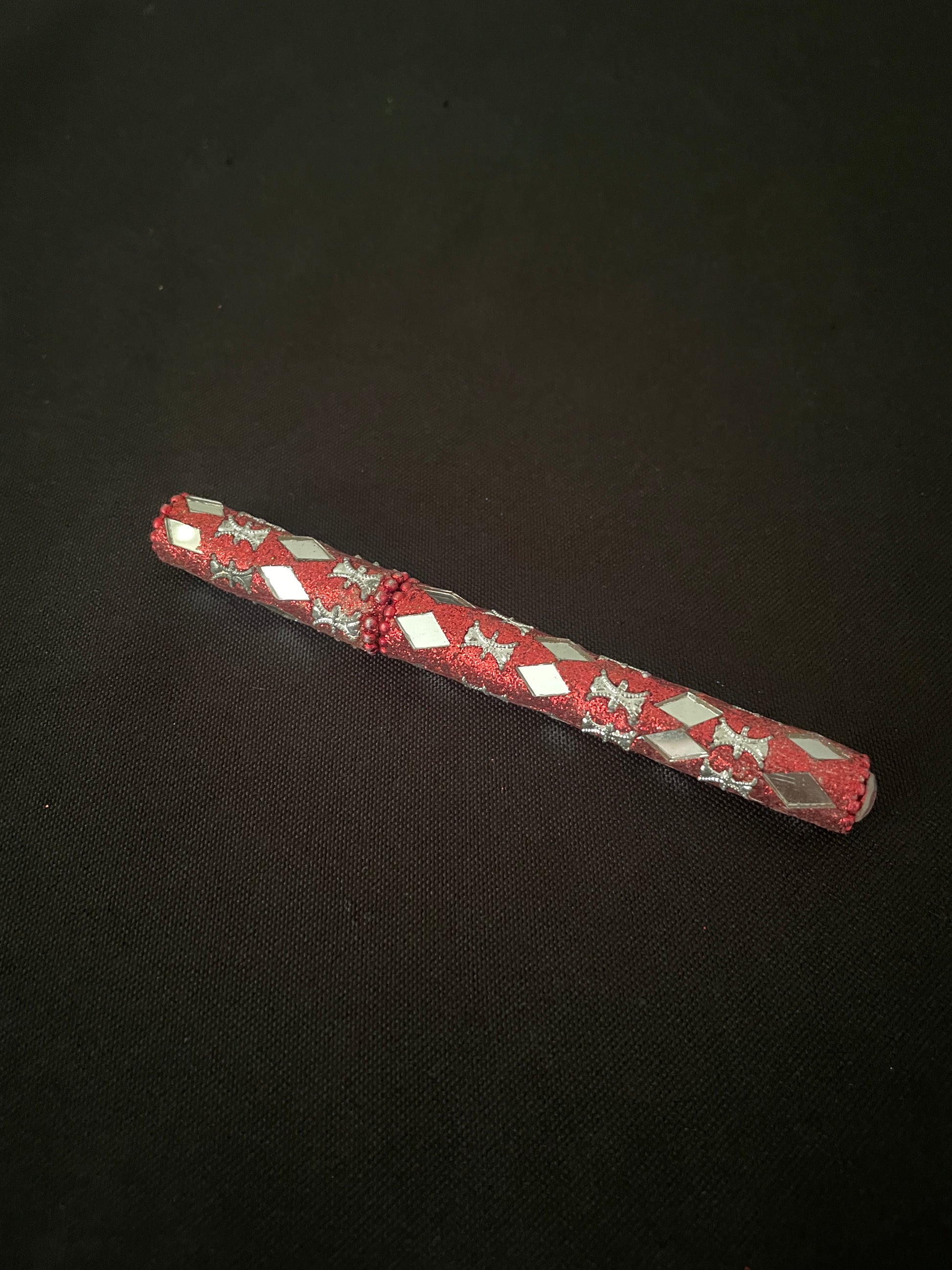 Red Glitter Pen image 0