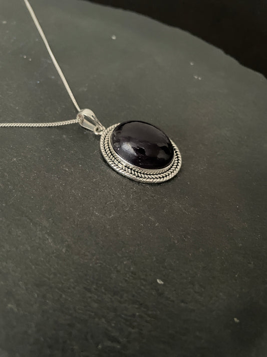 Amethyst Oval Pendant image 1
