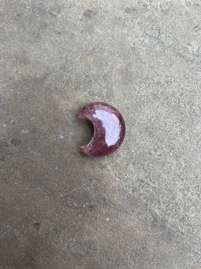 Strawberry Quartz Moon image 1