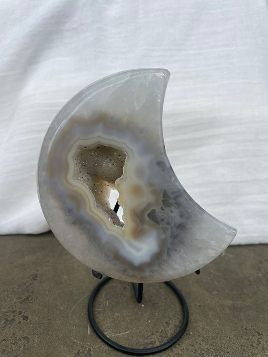Agate Moon image 0