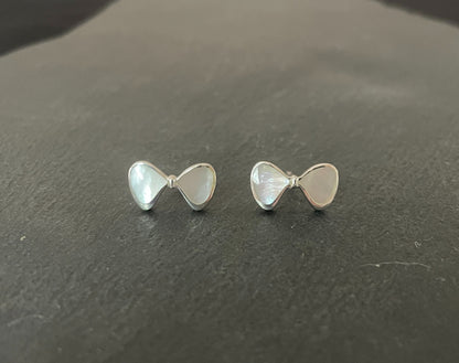 Mother of Pearl Bow Stud Earrings image 0