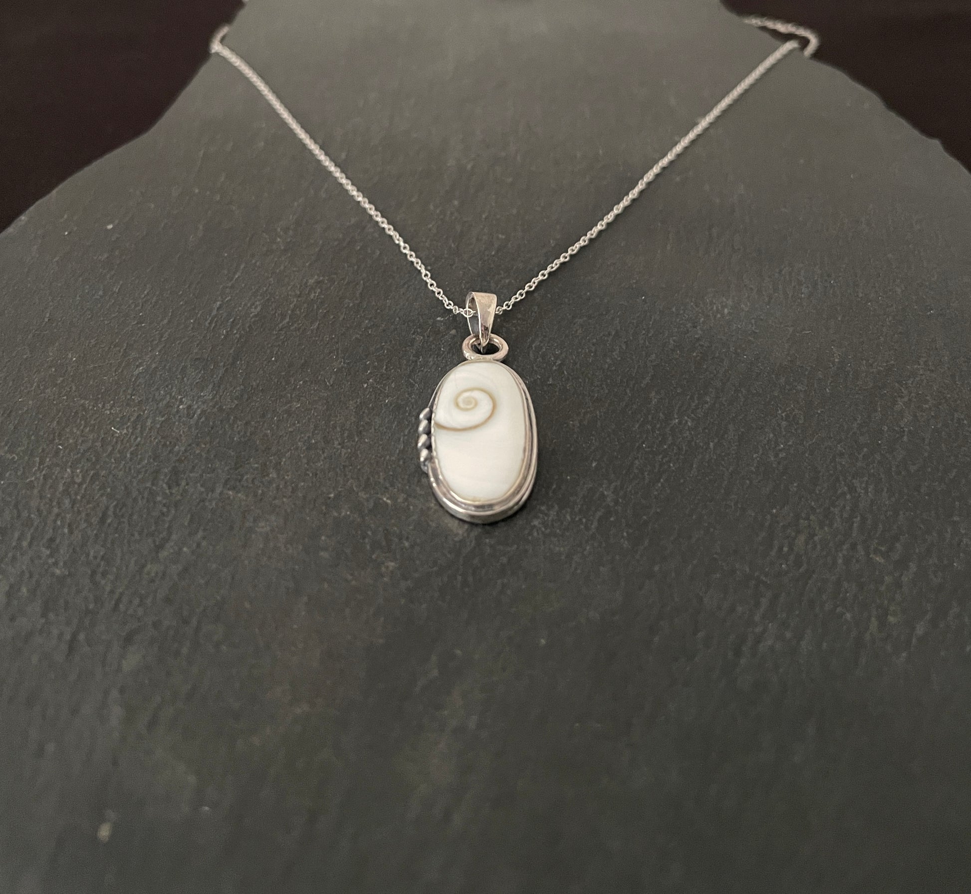Shiva Shell and Silver Oval Pendant image 1