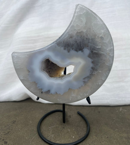 Agate Moon image 1