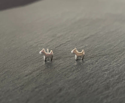 Silver Dog Studs image 0