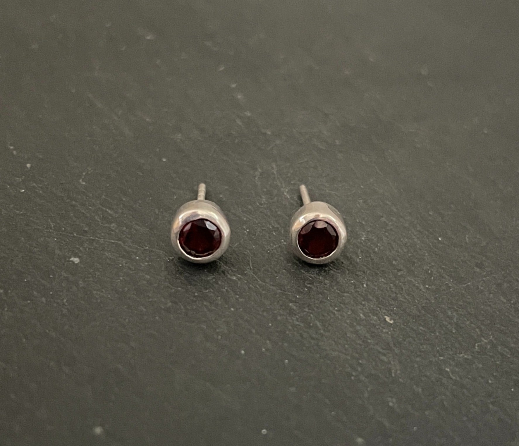 Round Garnet and Silver Studs image 0