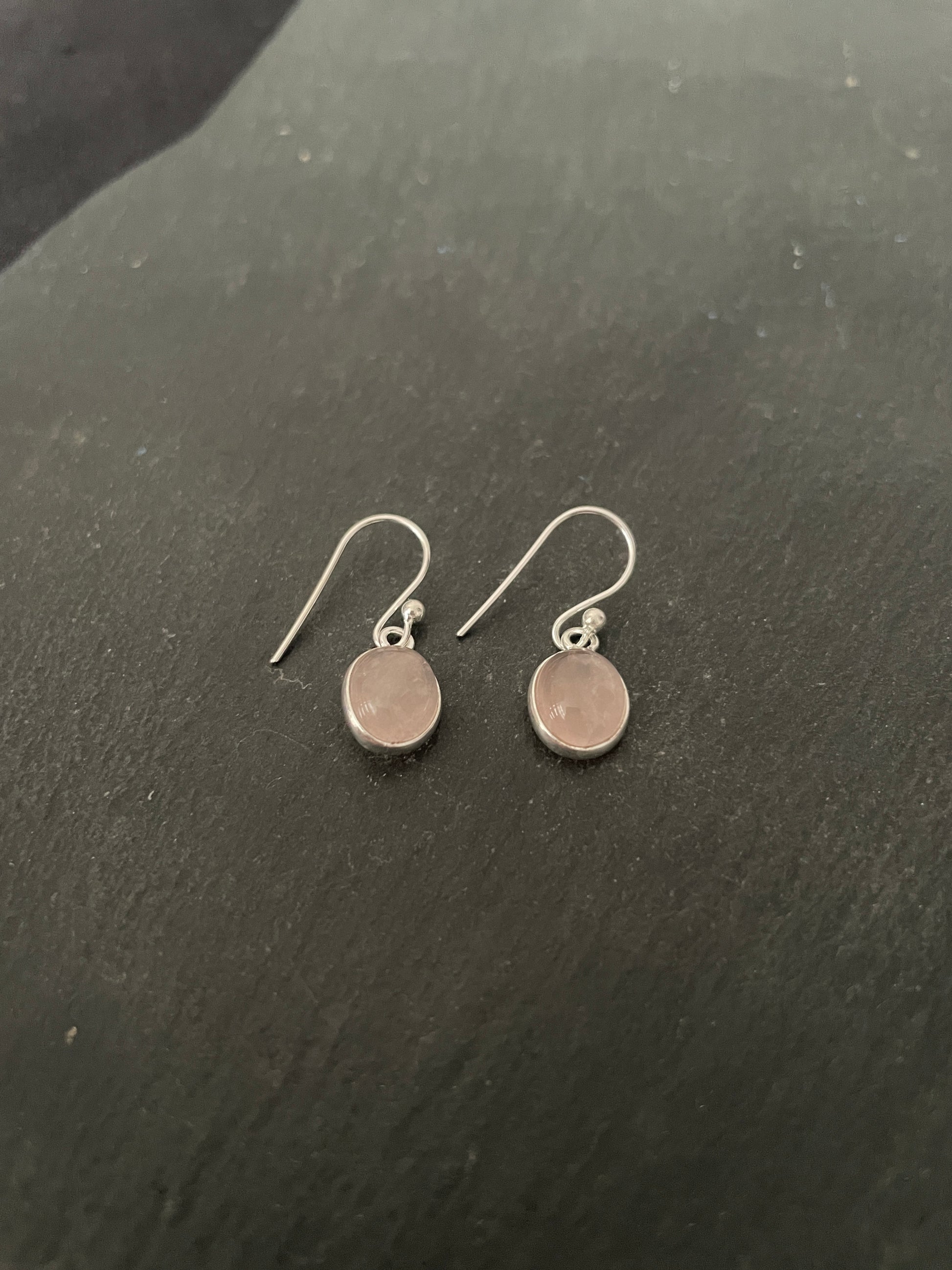 Oval Rose Quartz Earrings image 1