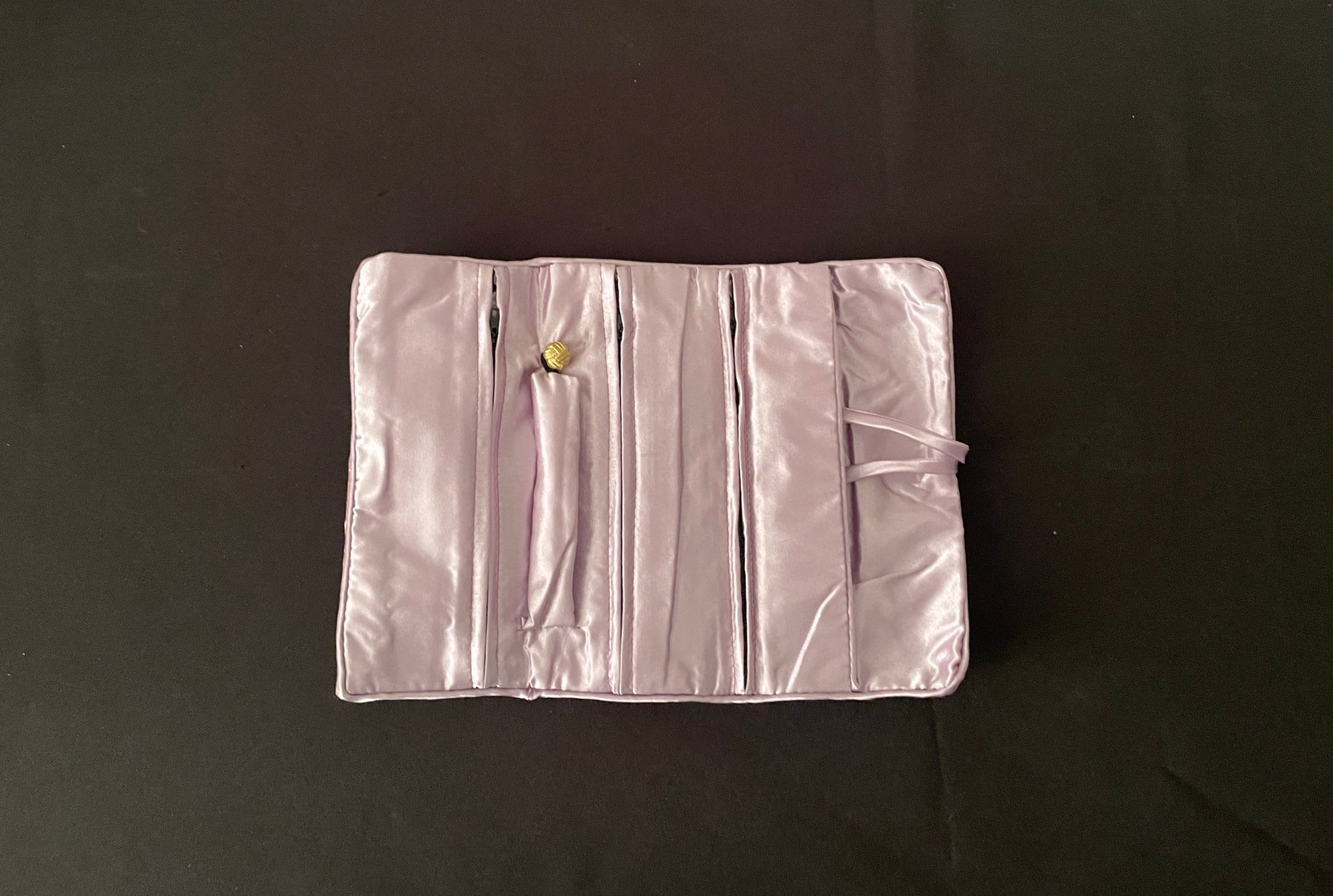 Lilac and Gold Jewellery Wrap image 3