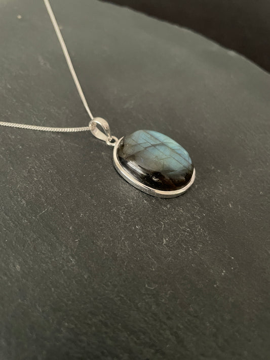 Labradorite Oval Pendant image 1