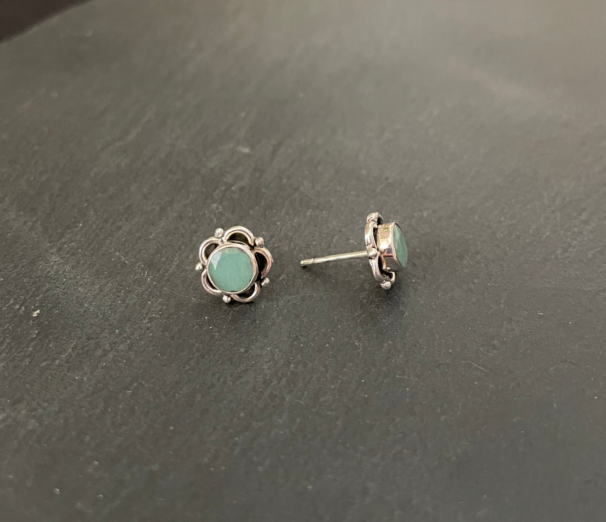 Emerald Stud Earrings image 1