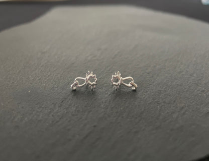 Silver Cat Studs image 0
