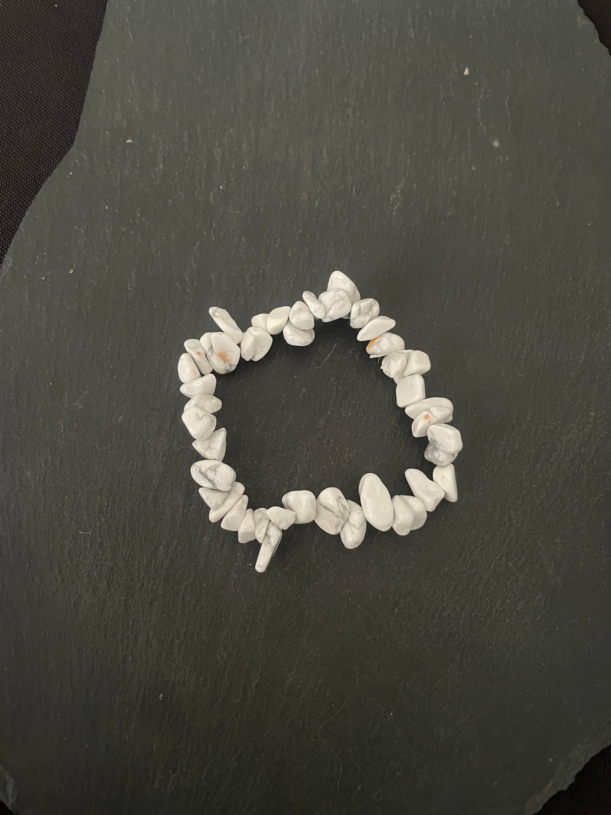 Howlite Chip Bracelet image 1