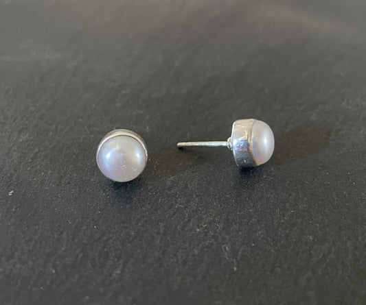 Round Pearl Stud Earrings image 1