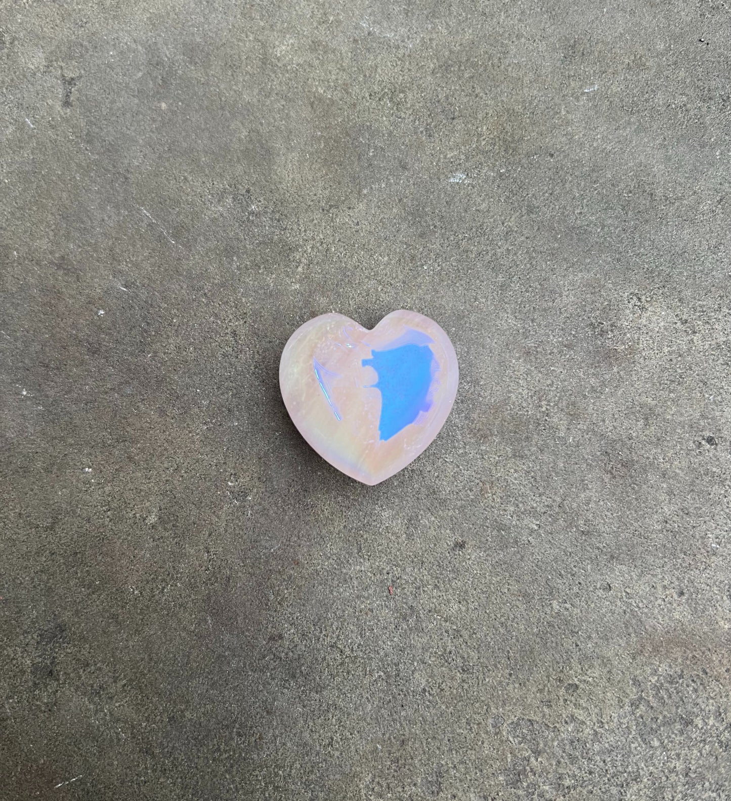 Rose Quartz Aura Heart image 0
