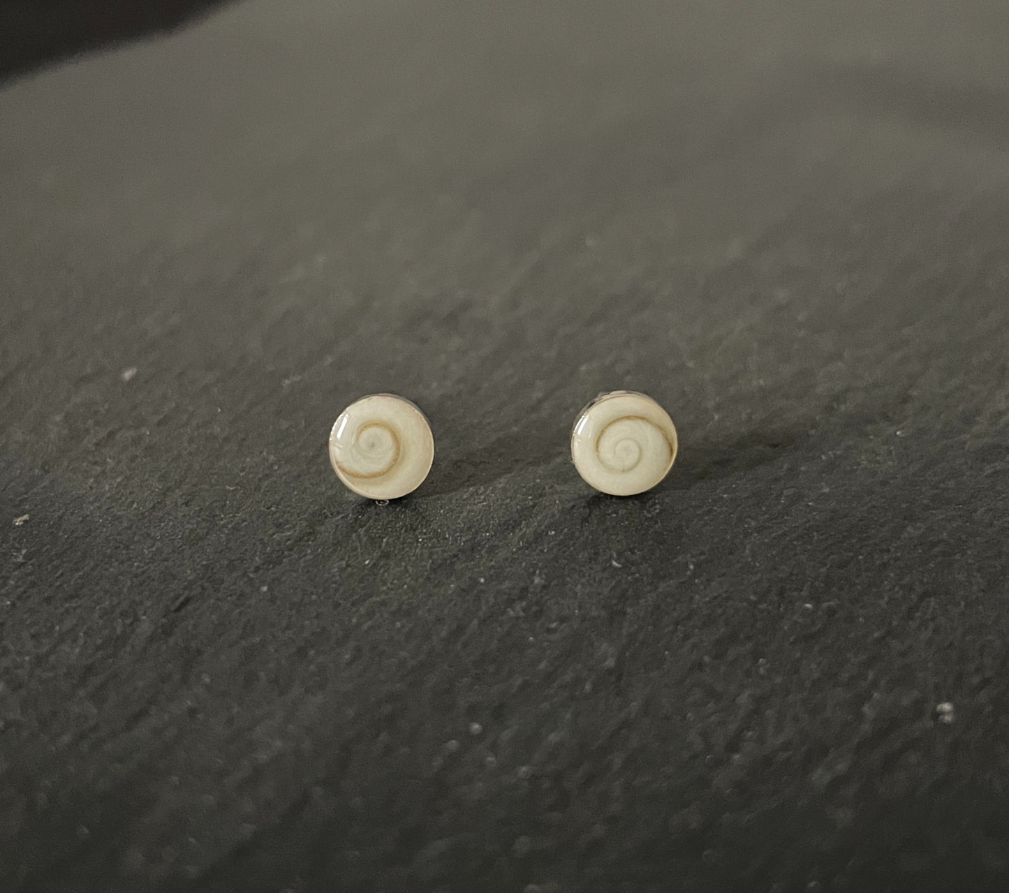 Shiva Shell Round Stud Earrings image 0