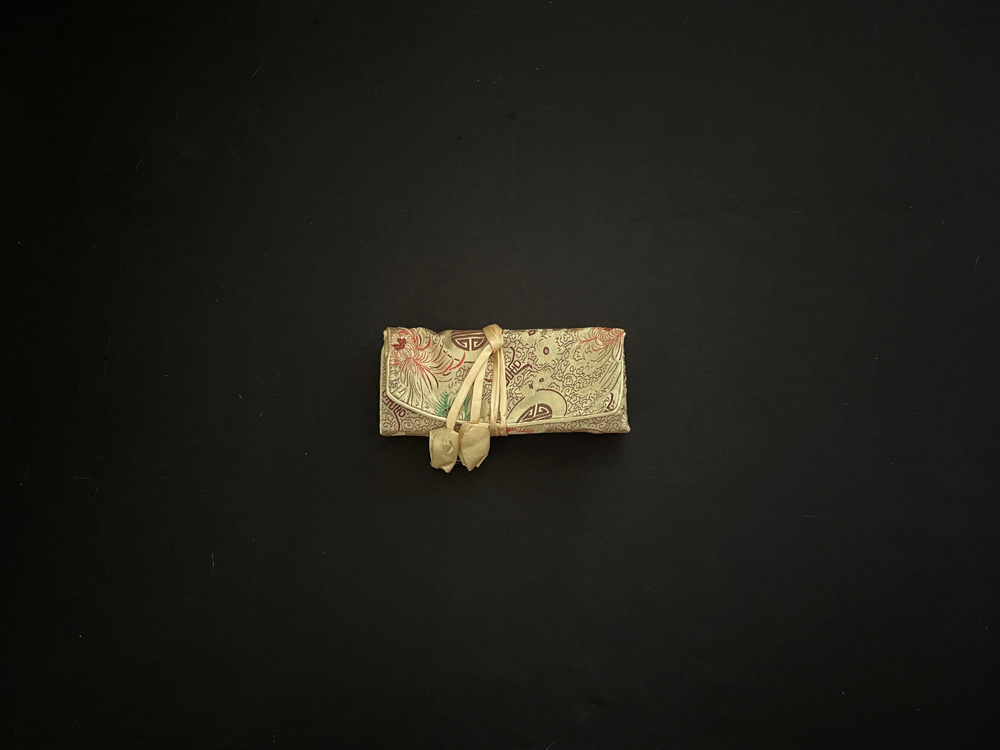 Gold Jewellery Wrap image 1