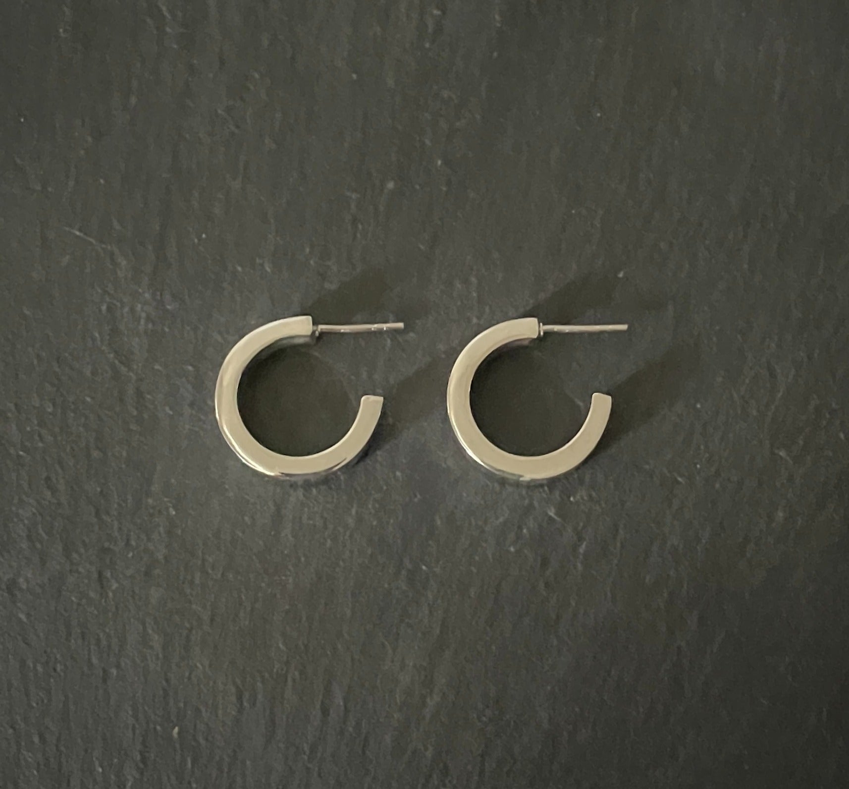 Round Silver Hoop Earrings image 0
