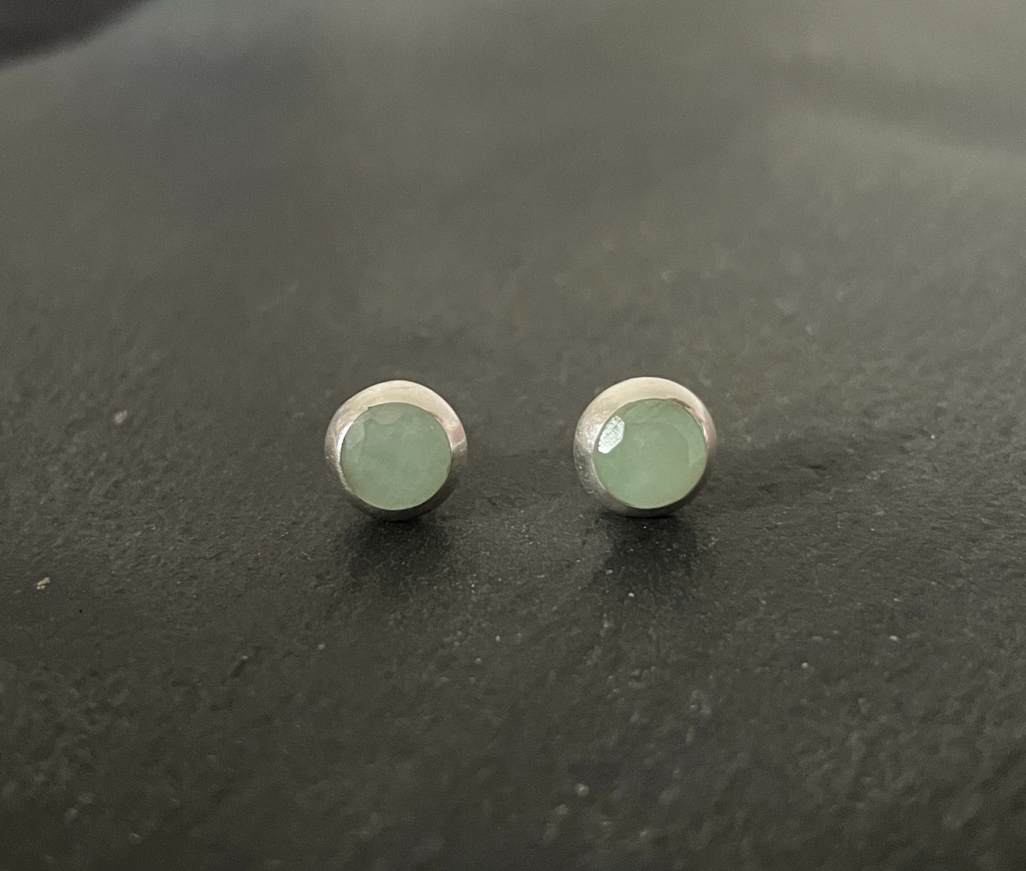 Emerald Stud Earrings image 0