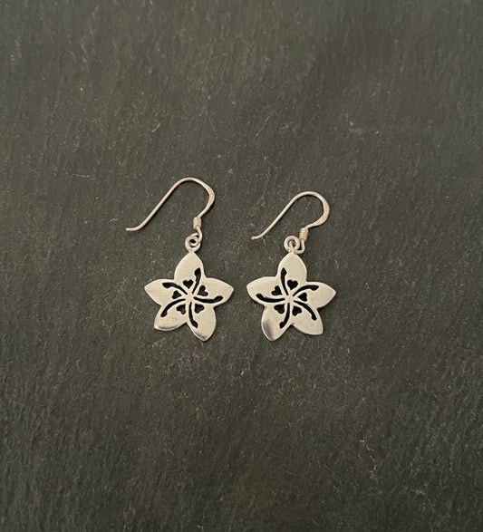 Silver Flower Earrings image 0