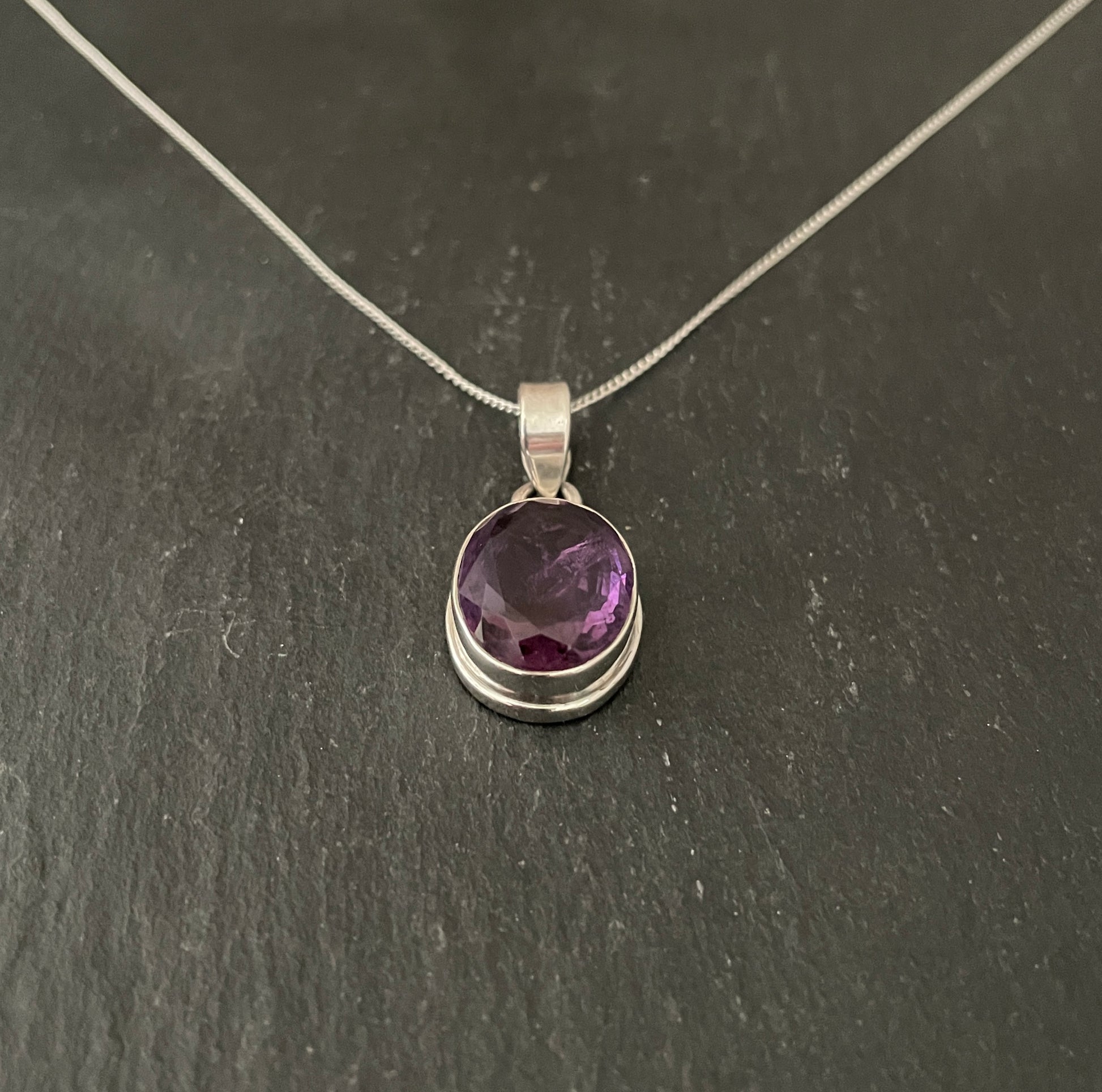 Amethyst Oval Pendant image 1