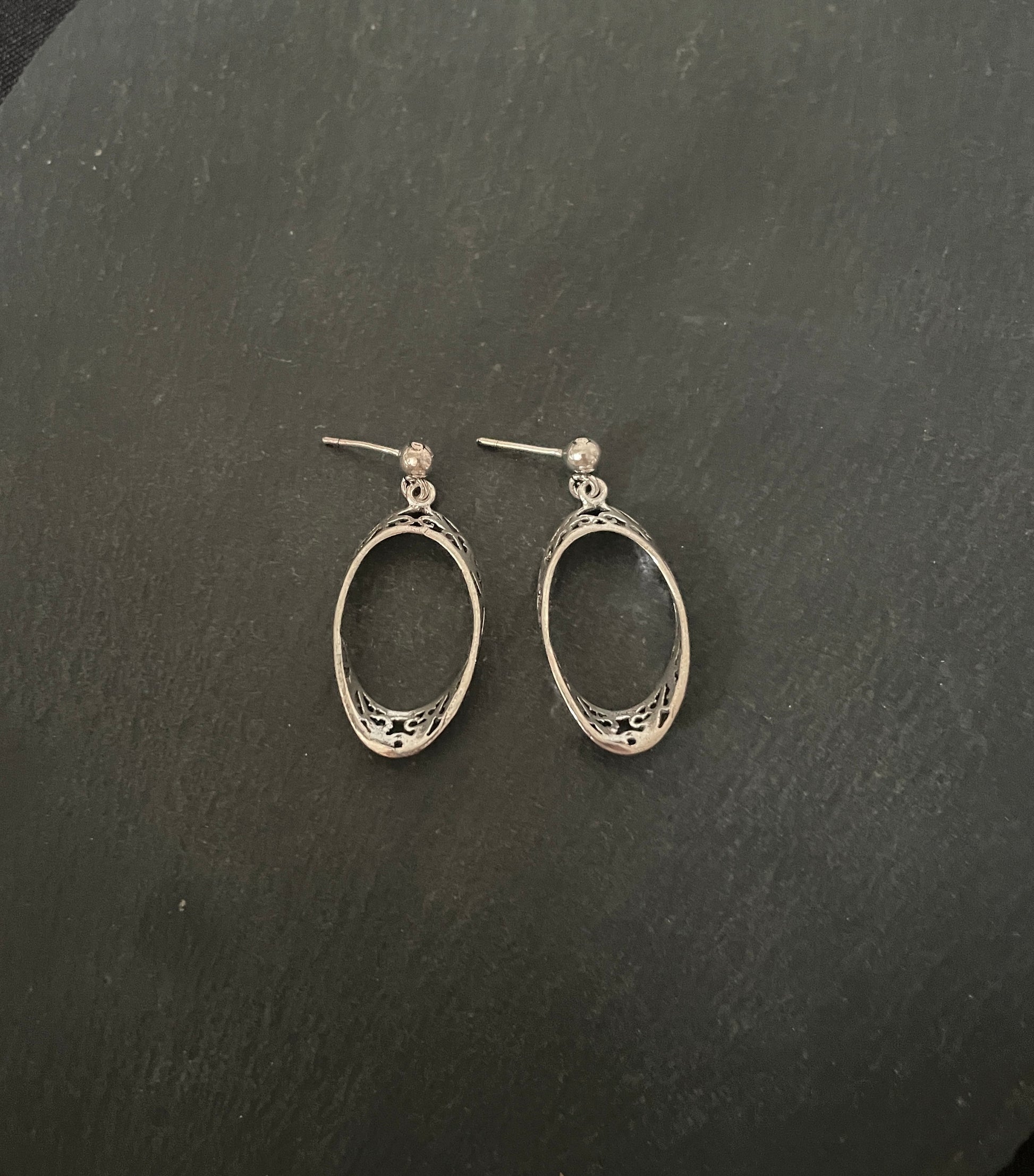 Silver Oval Drop Earrings image 0