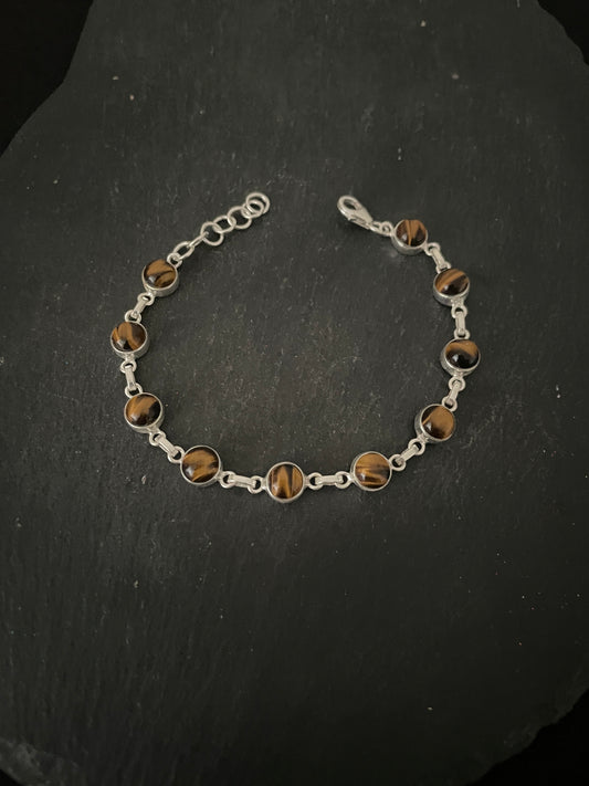 Round Tiger's Eye Bracelet image 0