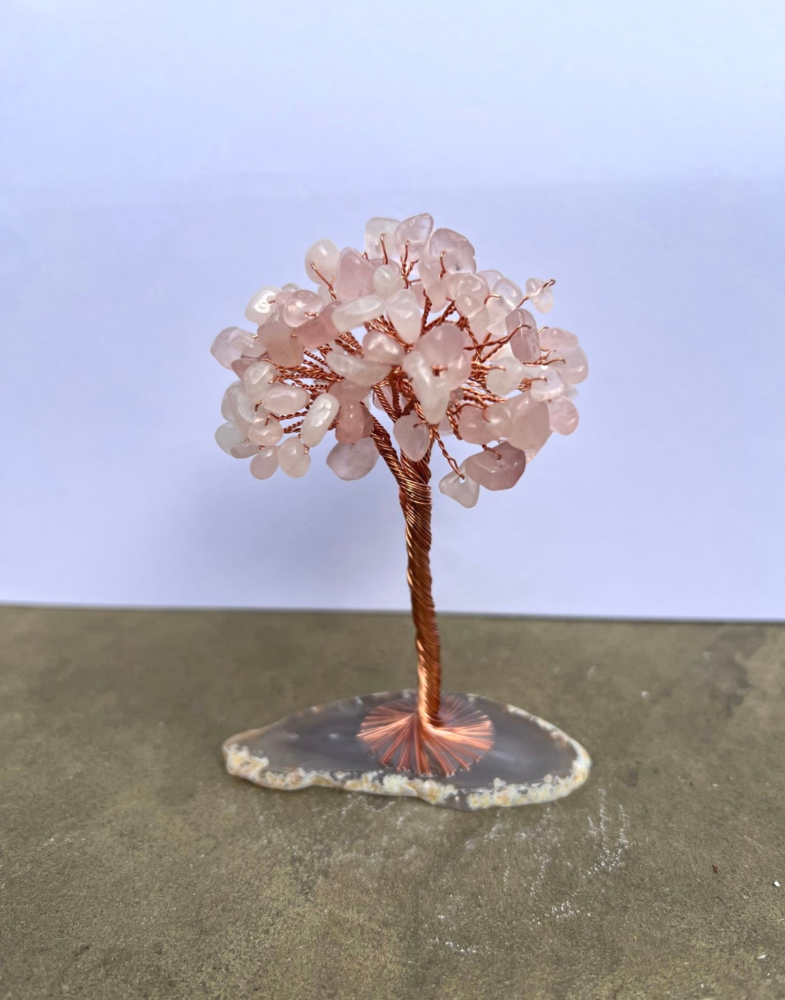 Gemstone Tree on Agate Base image 6