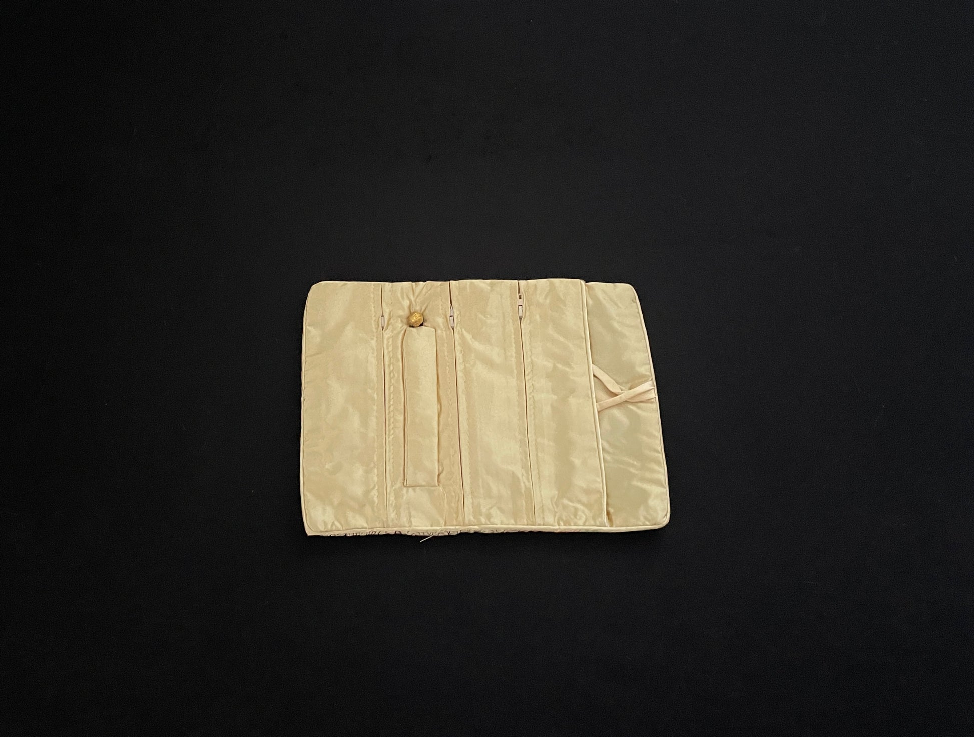 Gold Jewellery Wrap image 3
