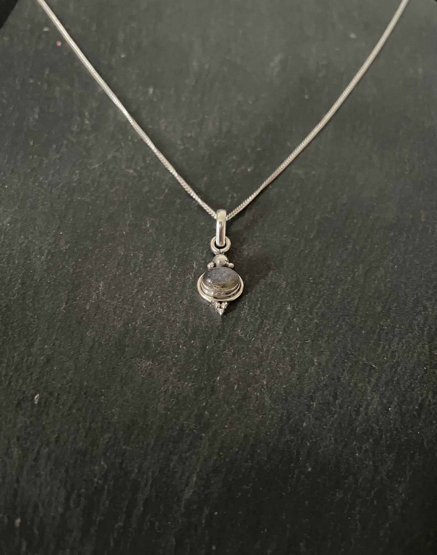 Labradorite Oval Pendant image 1