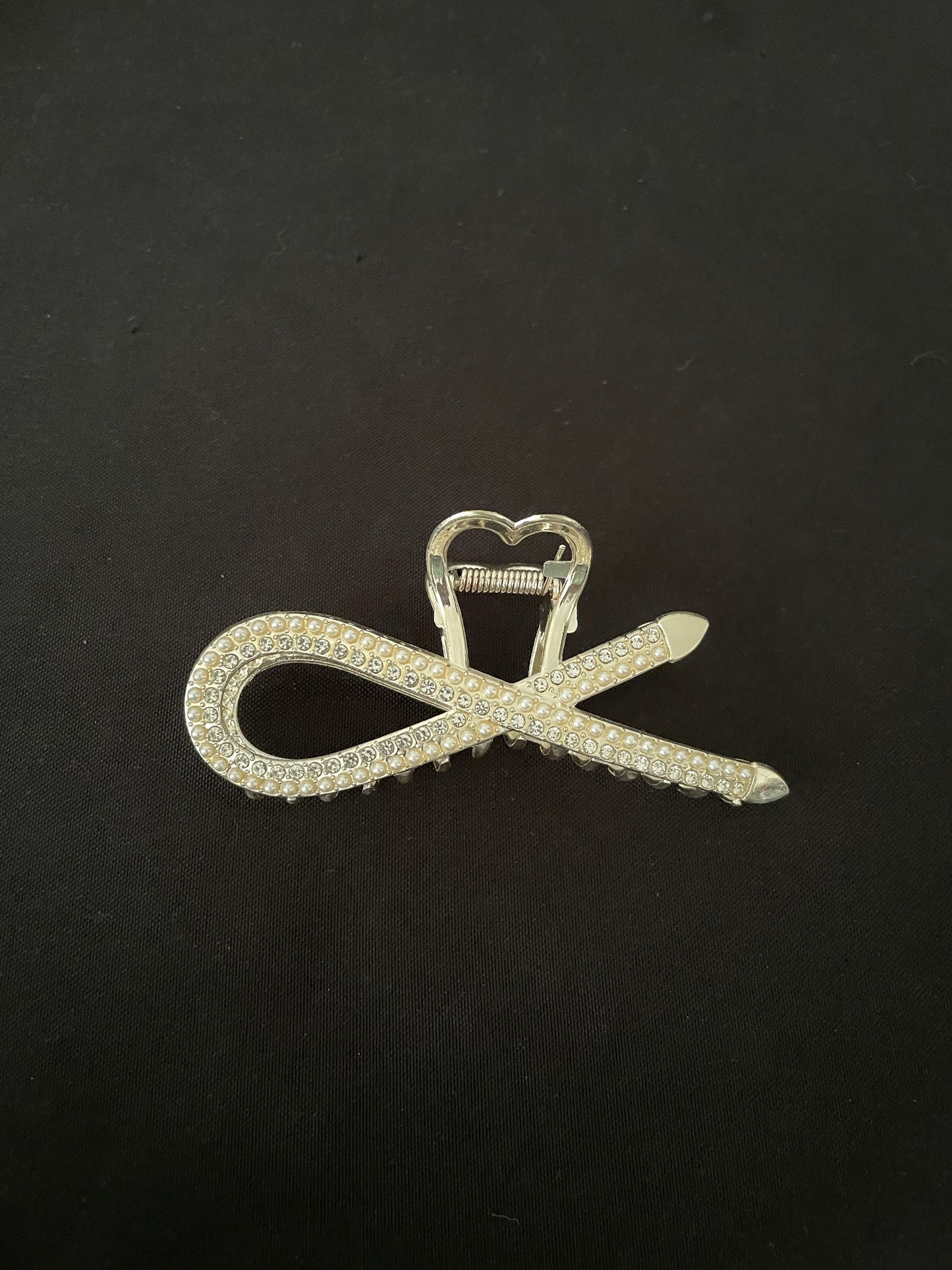 Twist Claw Hair Clip image 0